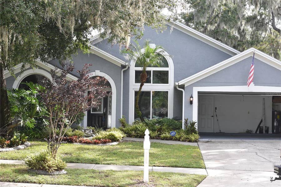 Property photo for 4605 OAK RIVER CIRCLE, Valrico, FL