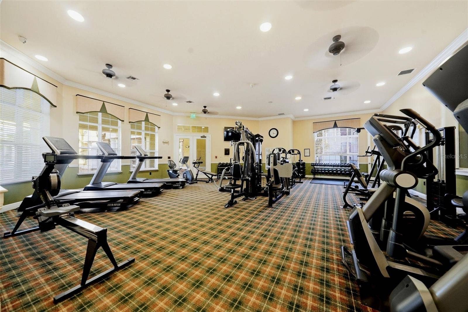 10209 COURTNEY PALMS BOULEVARD, #301, Tampa, FL 33619 Community Gym