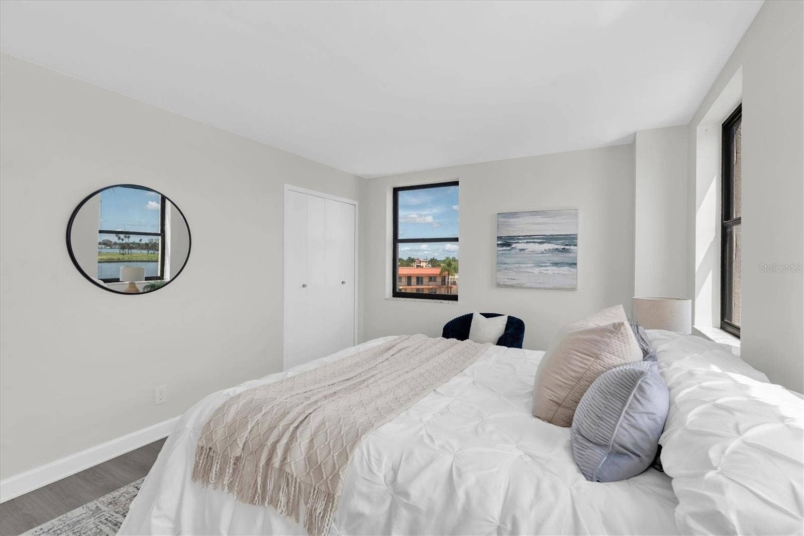 10355 PARADISE BOULEVARD, #208, Treasure Island, FL 33706