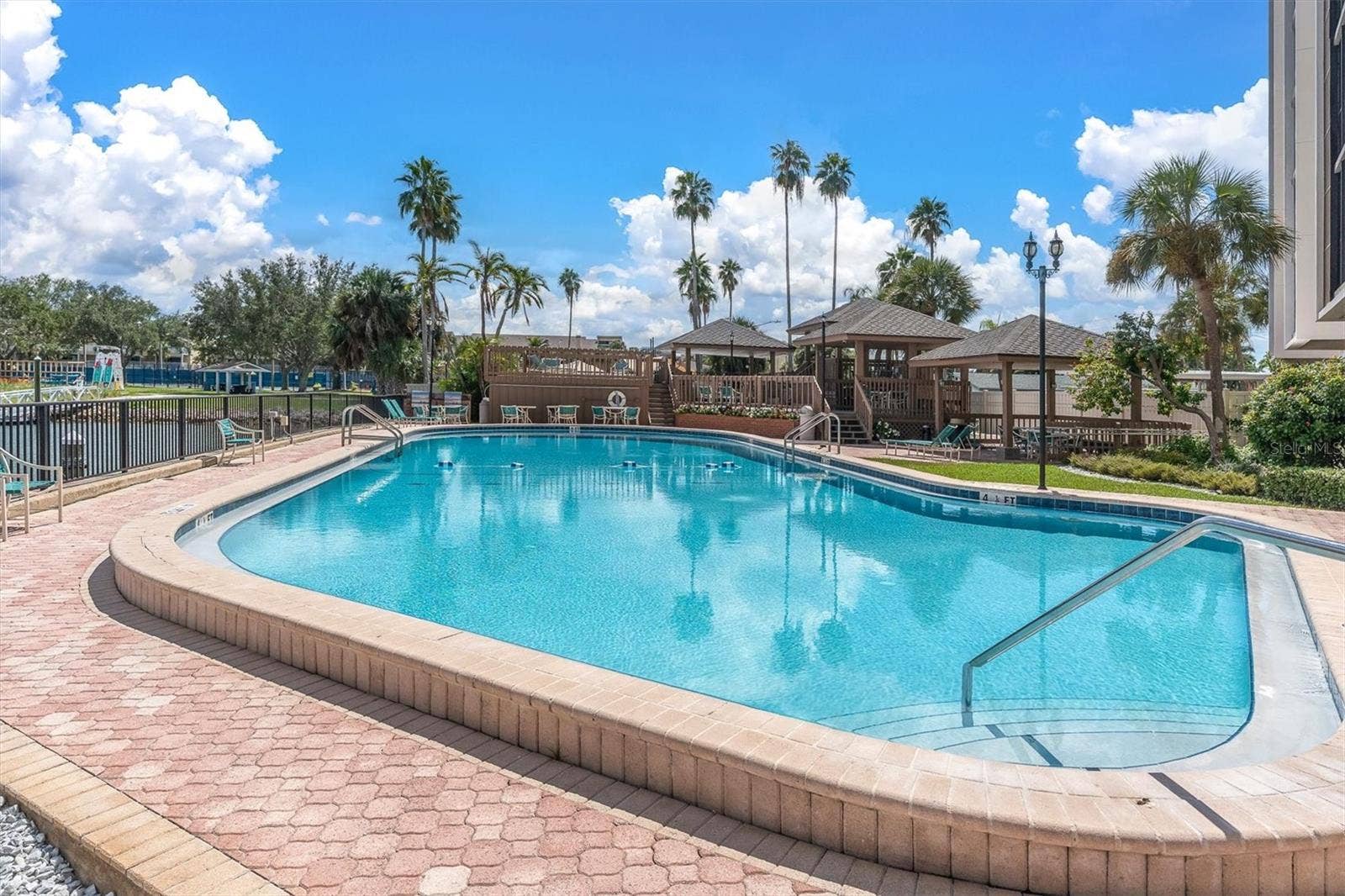 10355 PARADISE BOULEVARD, #208, Treasure Island, FL 33706