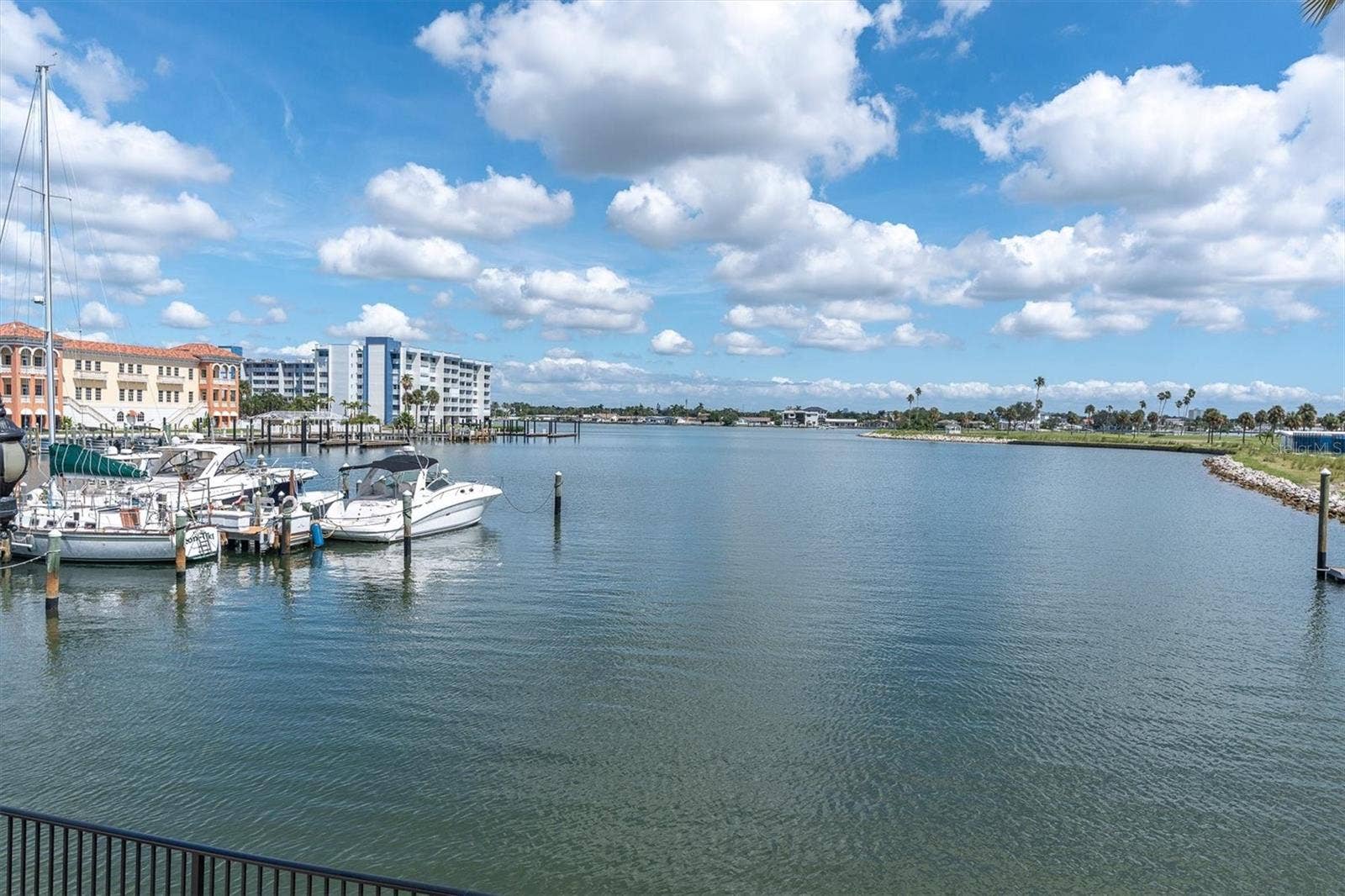 10355 PARADISE BOULEVARD, #208, Treasure Island, FL 33706