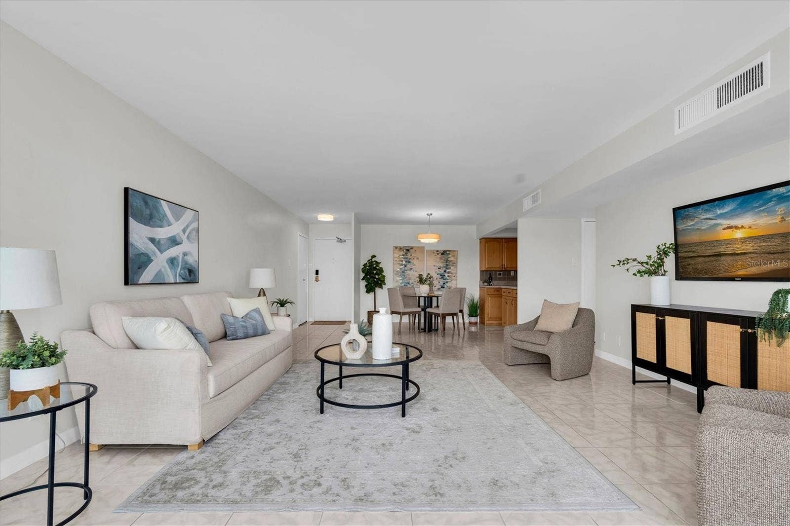 10355 PARADISE BOULEVARD, #208, Treasure Island, FL 33706