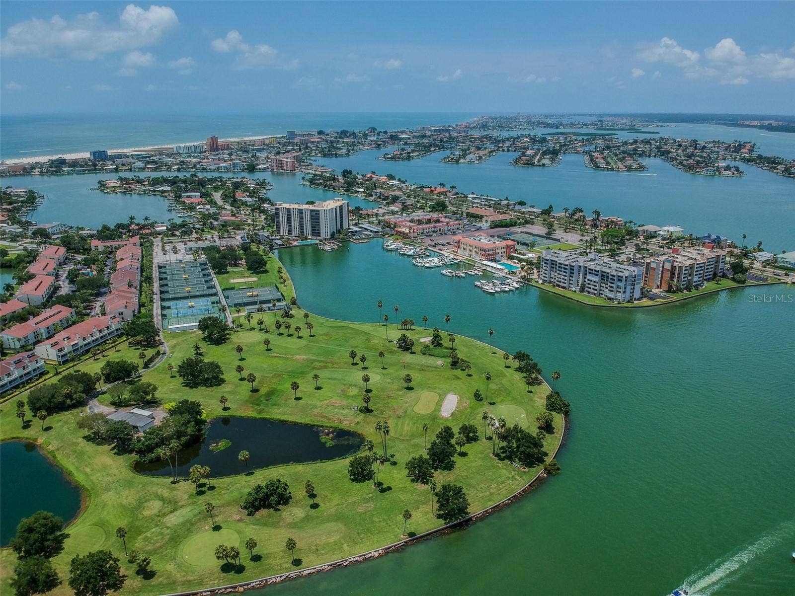 10355 PARADISE BOULEVARD, #208, Treasure Island, FL 33706