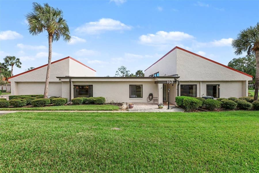 Property photo for 103 VALENCIA COURT N, Plant City, FL