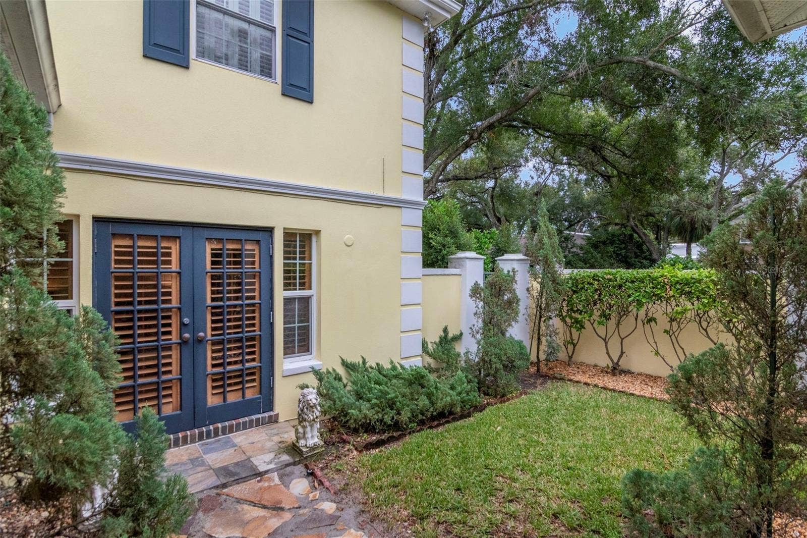 1231 S ROXMERE ROAD, Tampa, FL 33629 1231 S ROXMERE ROAD, Tampa, FL 33629