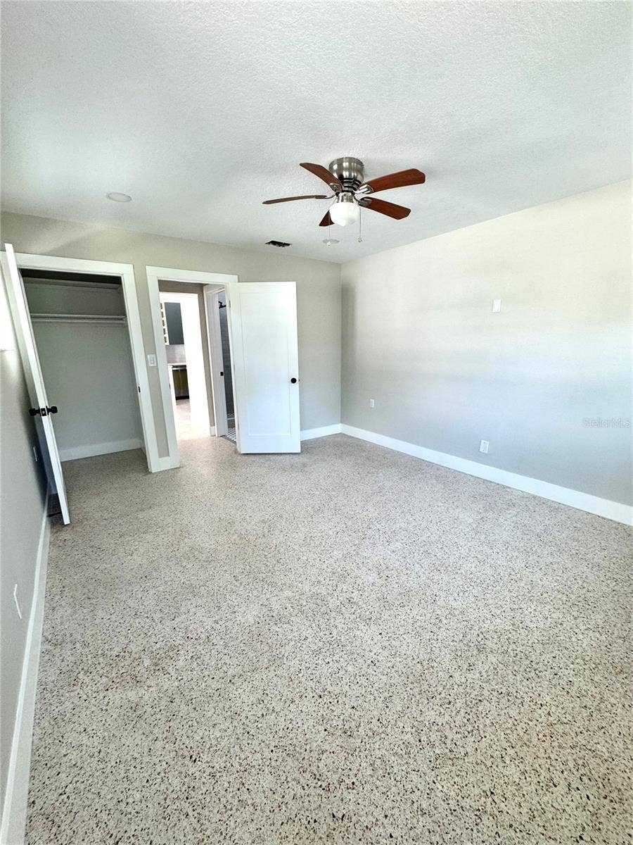 319 20TH AVENUE S, St Petersburg, FL 33705