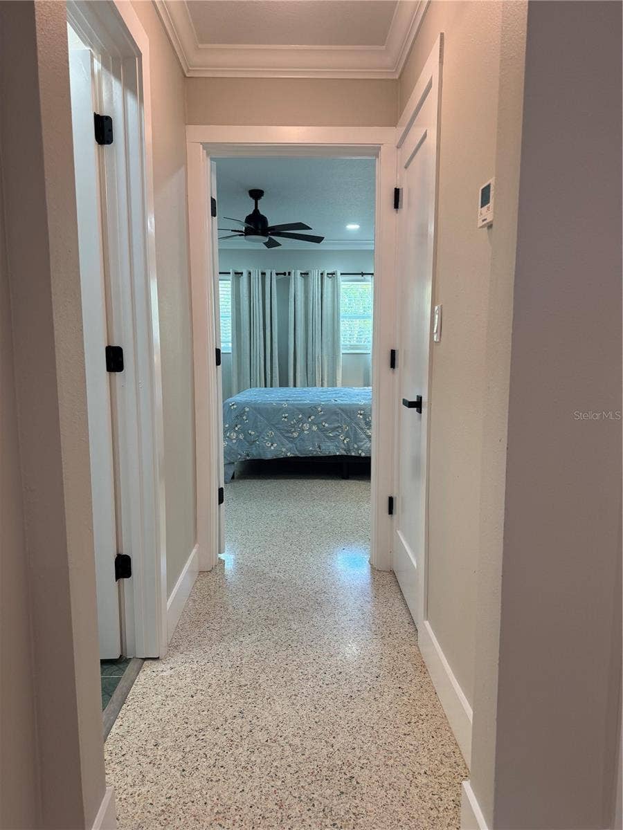319 20TH AVENUE S, St Petersburg, FL 33705