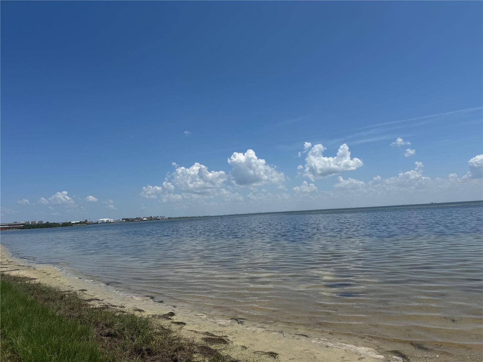 319 20TH AVENUE S, St Petersburg, FL 33705