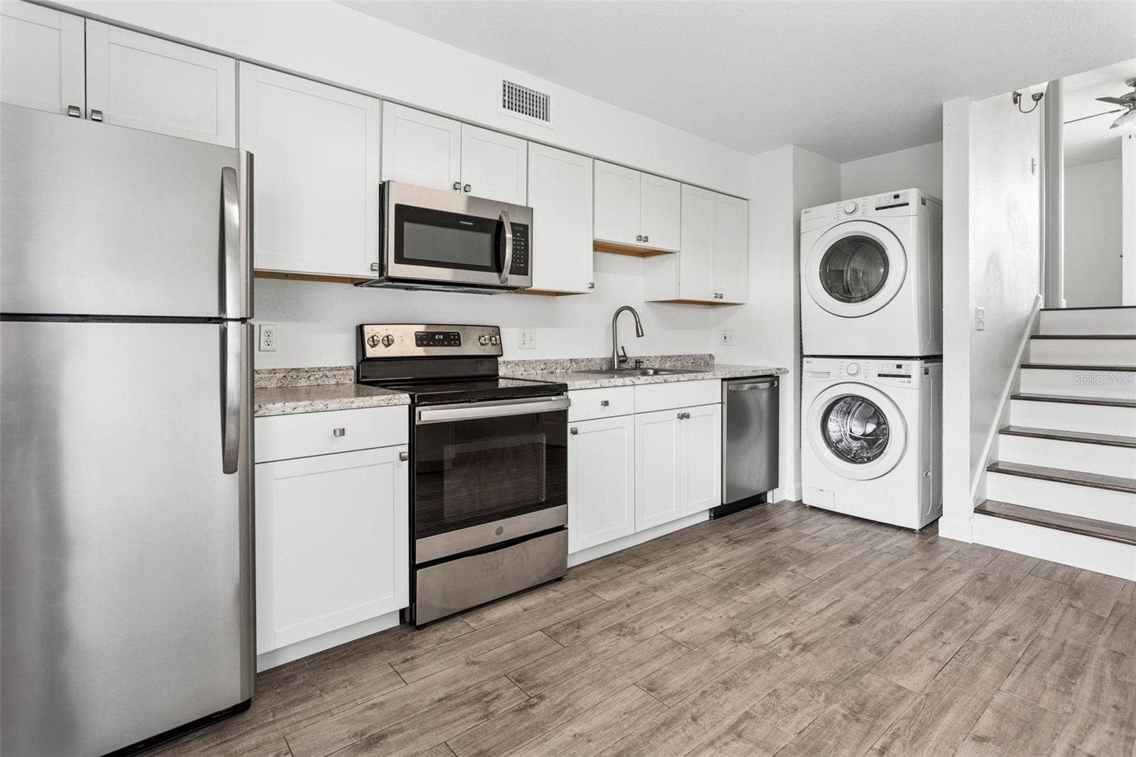 4219 LA SORRENTO COURT, Tampa, FL 33611