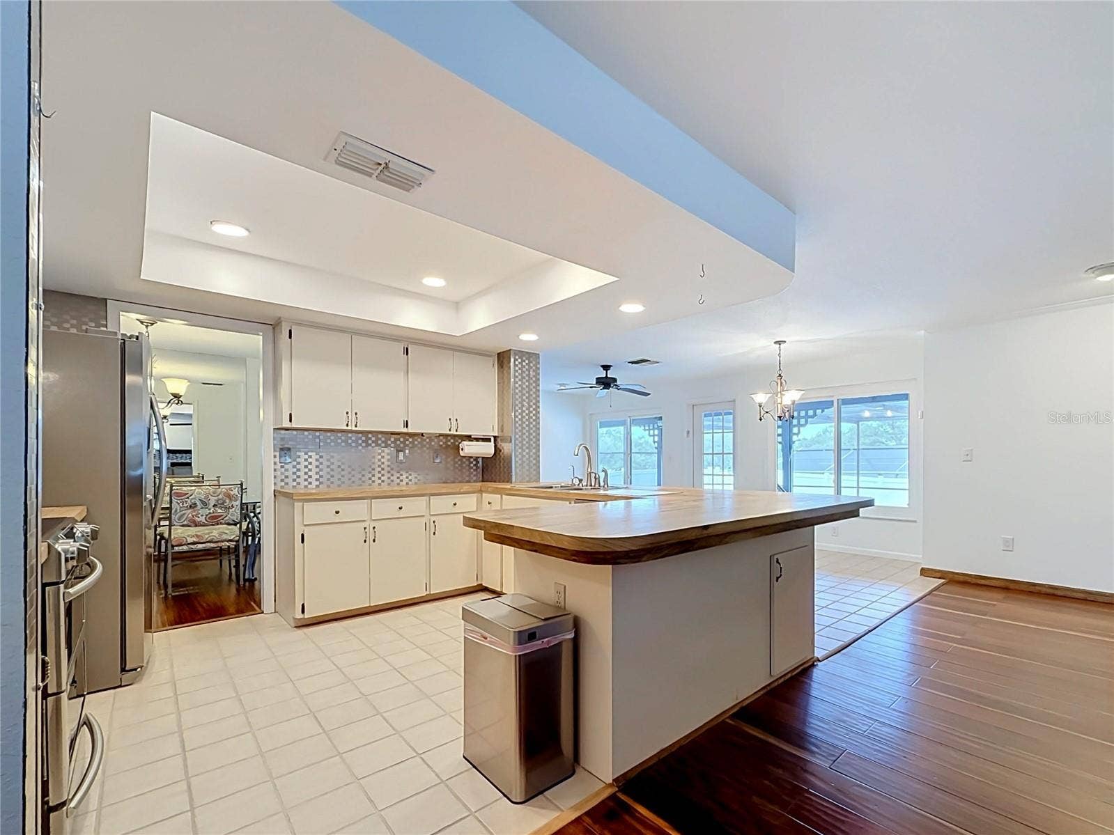 3314 ENTERPRISE ROAD E, Safety Harbor, FL 34695 Kitchen - Family Room