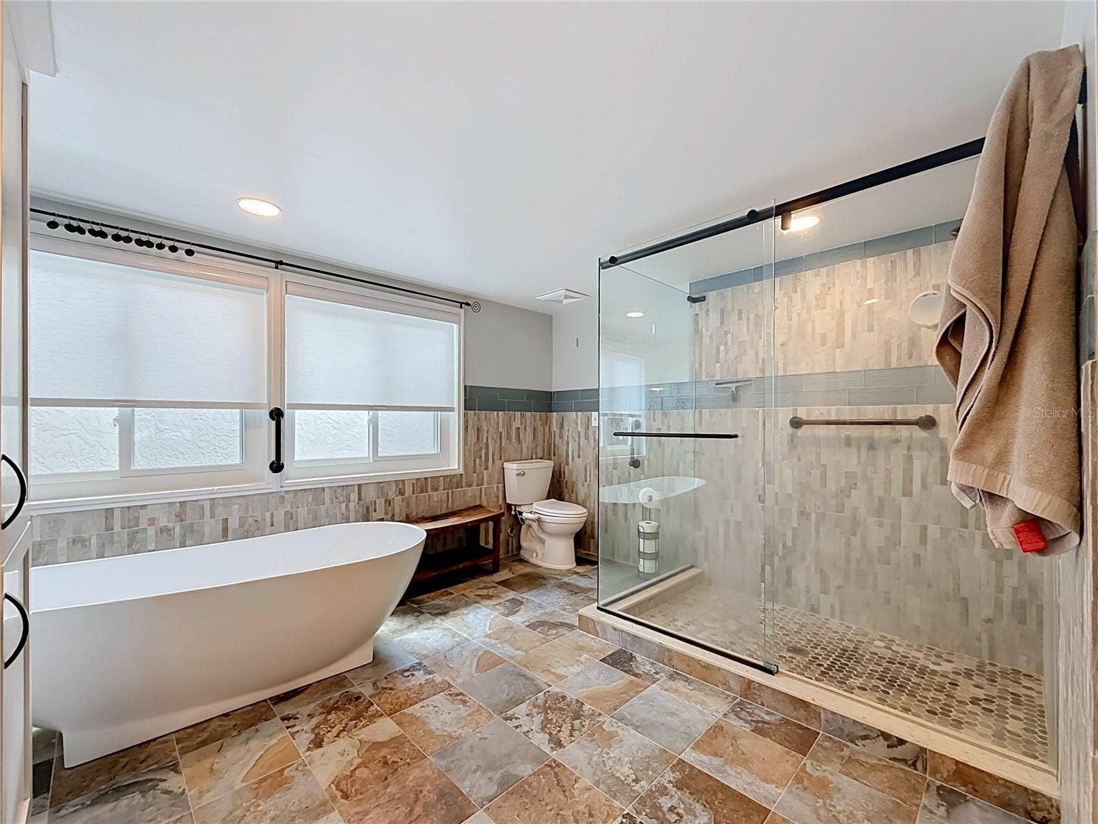 3314 ENTERPRISE ROAD E, Safety Harbor, FL 34695 Primary En Suite