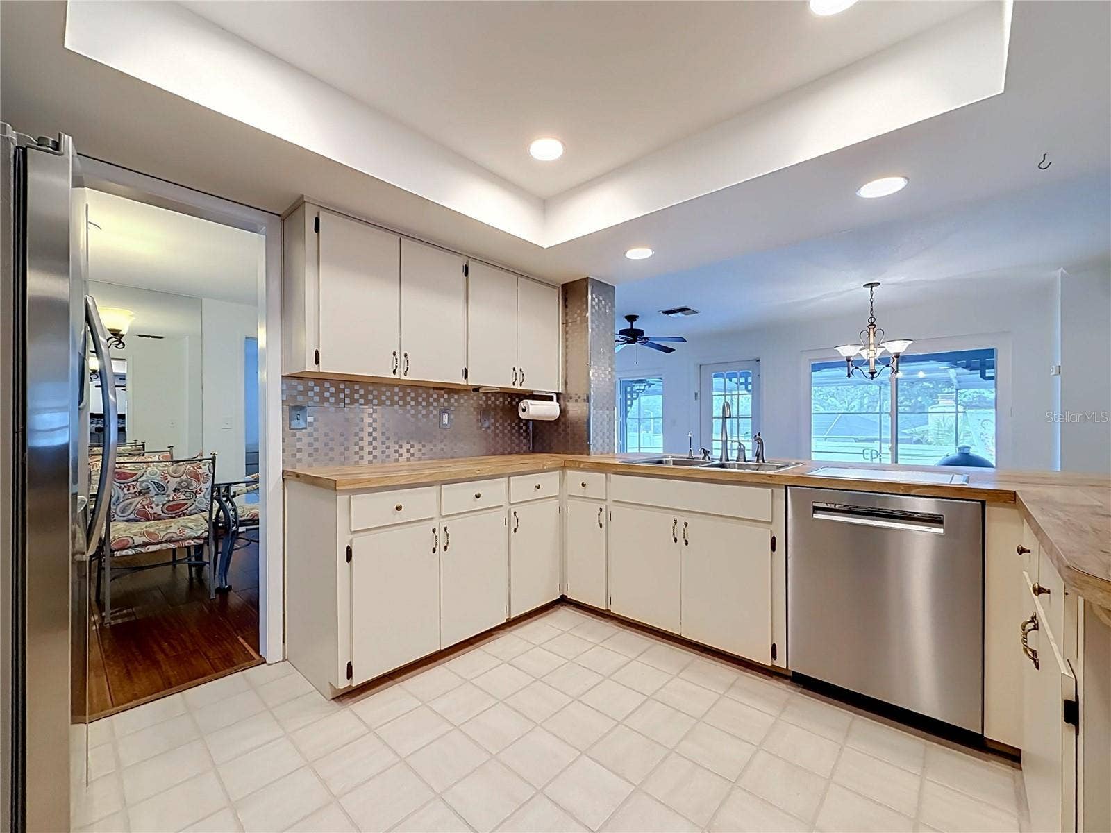 3314 ENTERPRISE ROAD E, Safety Harbor, FL 34695 Kitchen