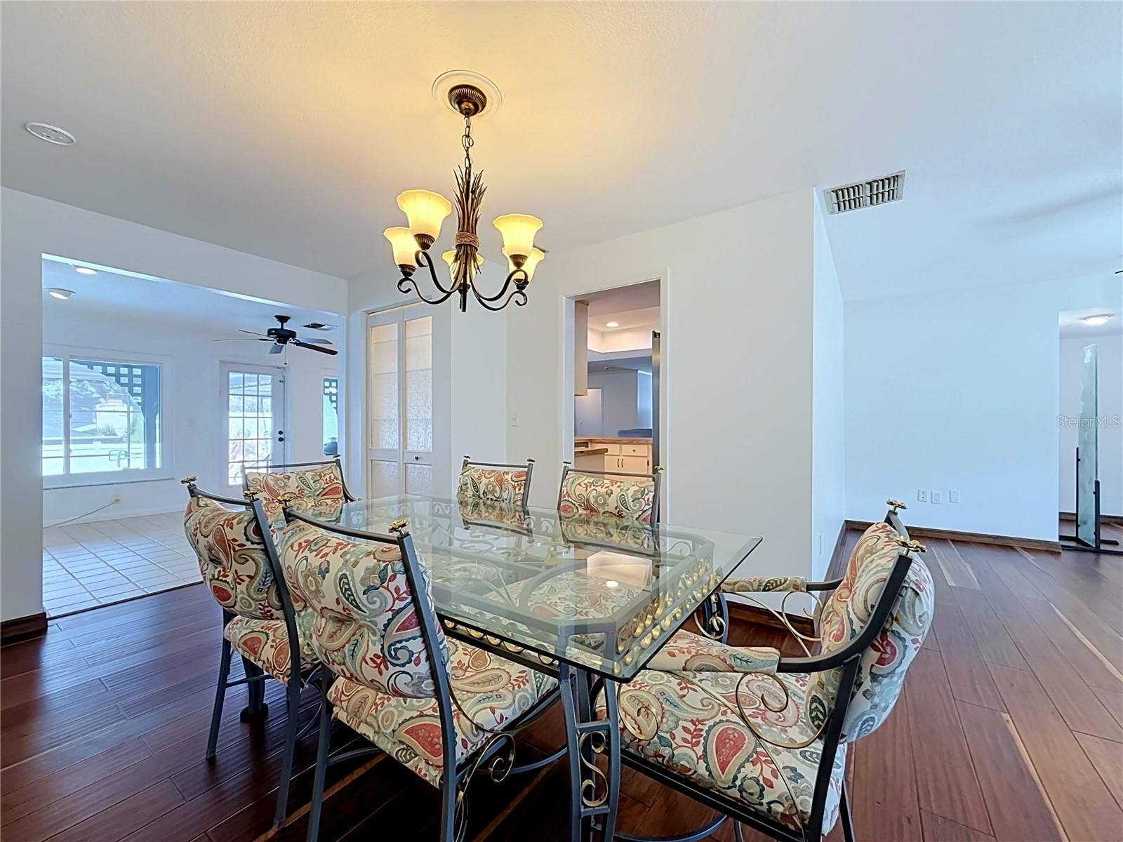 3314 ENTERPRISE ROAD E, Safety Harbor, FL 34695 Dining Room