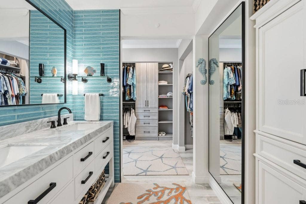 2055 GULF OF MEXICO DRIVE, #G2-213, Longboat Key, FL 34228