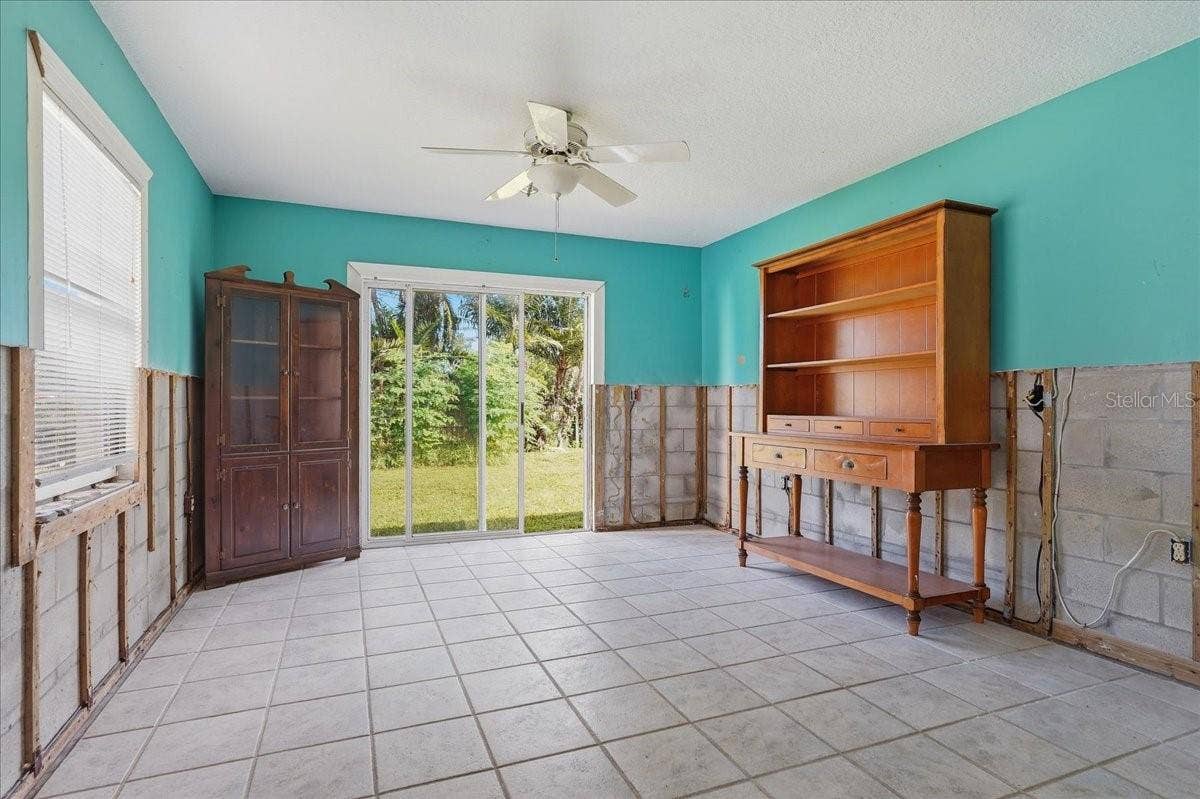 402 ORCHID LANE, Palm Harbor, FL 34683 CREATE YOUR DREAM HOME ON THIS BEAUTIFUL PROPERTY!