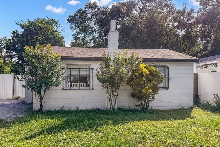 Property photo for 8307 N HILLSBOROUGH LANE, Tampa, FL