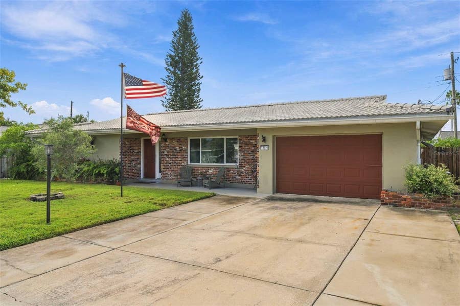 Property photo for 12120 81ST AVENUE, Seminole, FL