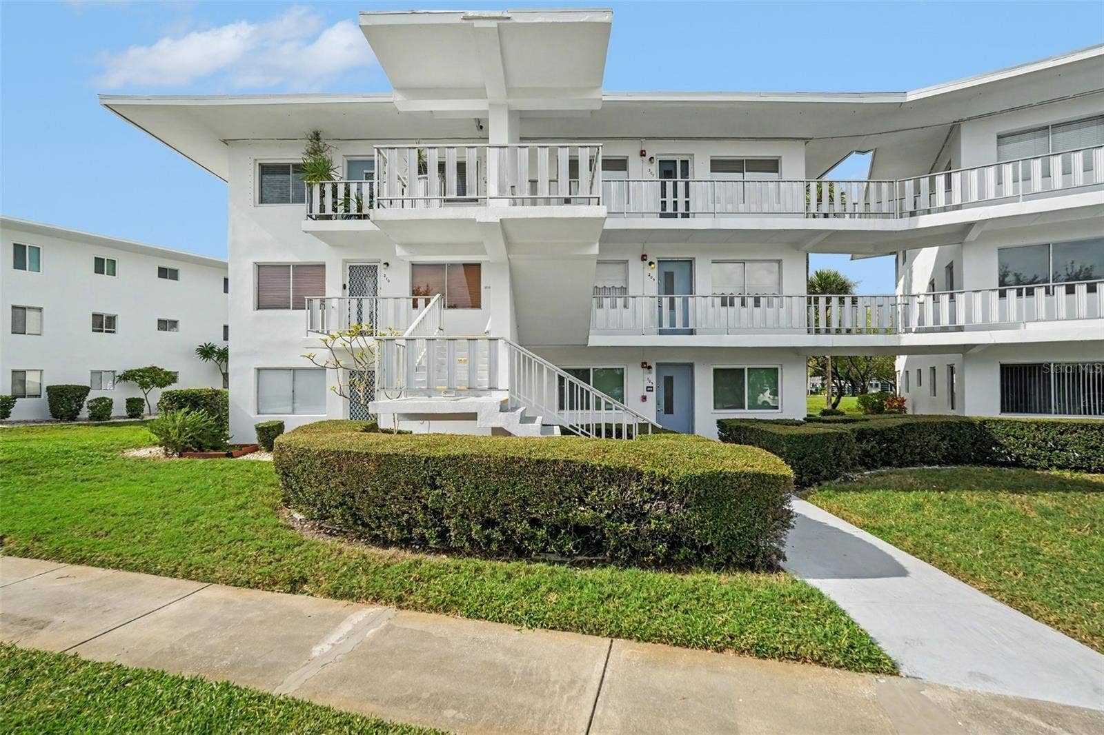 11201 80TH AVENUE, #209, Seminole, FL 33772 11201 80TH AVENUE, #209, Seminole, FL 33772