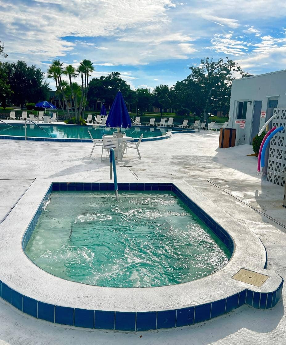 11201 80TH AVENUE, #209, Seminole, FL 33772 Let's go to the hot spa! It's all waiting for you!