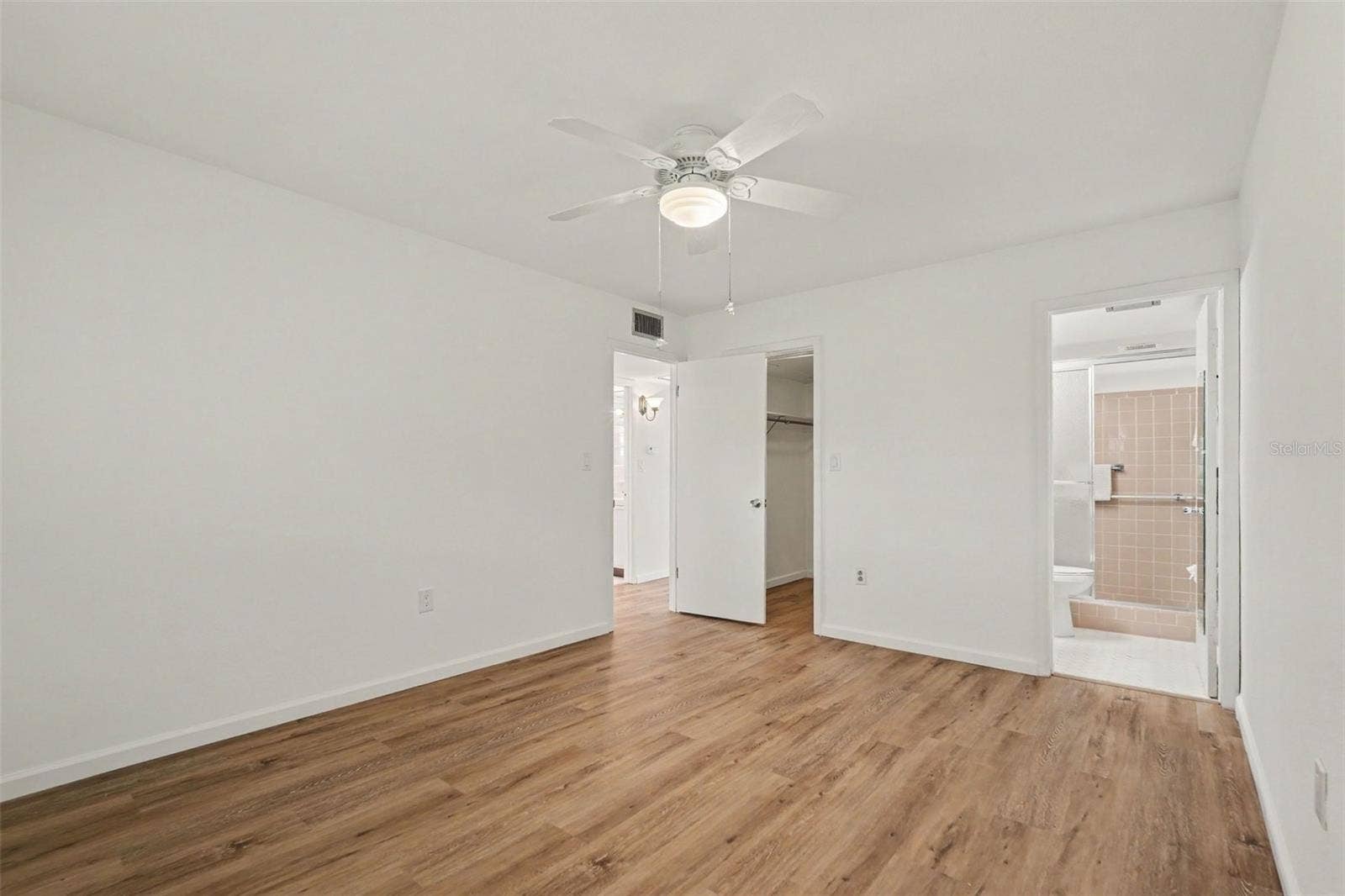 11201 80TH AVENUE, #209, Seminole, FL 33772 11201 80TH AVENUE, #209, Seminole, FL 33772