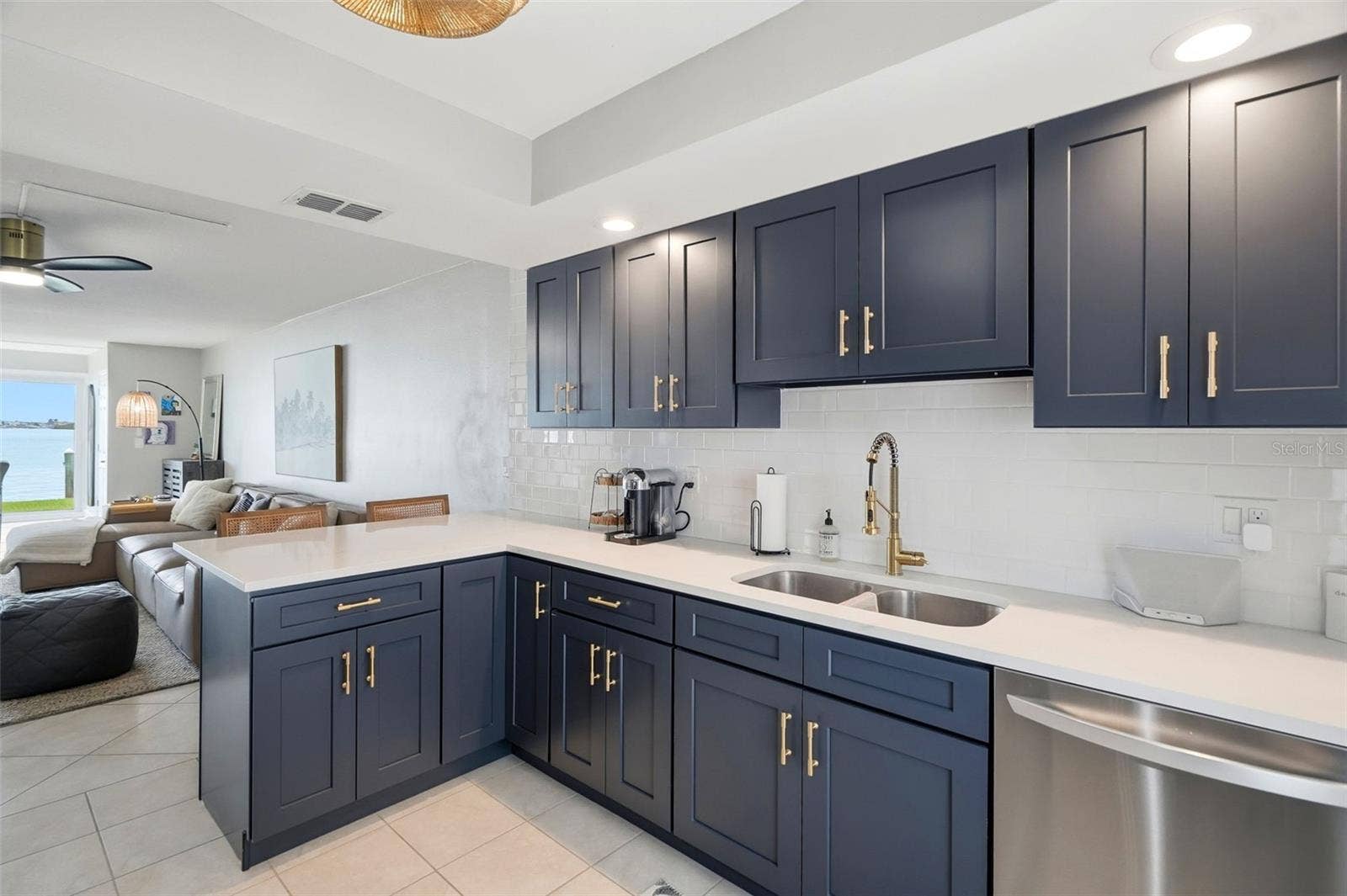 280 126TH AVENUE, #104, Treasure Island, FL 33706 280 126TH AVENUE, #104, Treasure Island, FL 33706