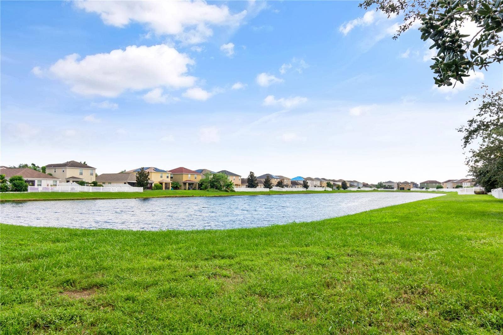 2011 HAWKS VIEW DRIVE, Ruskin, FL 33570