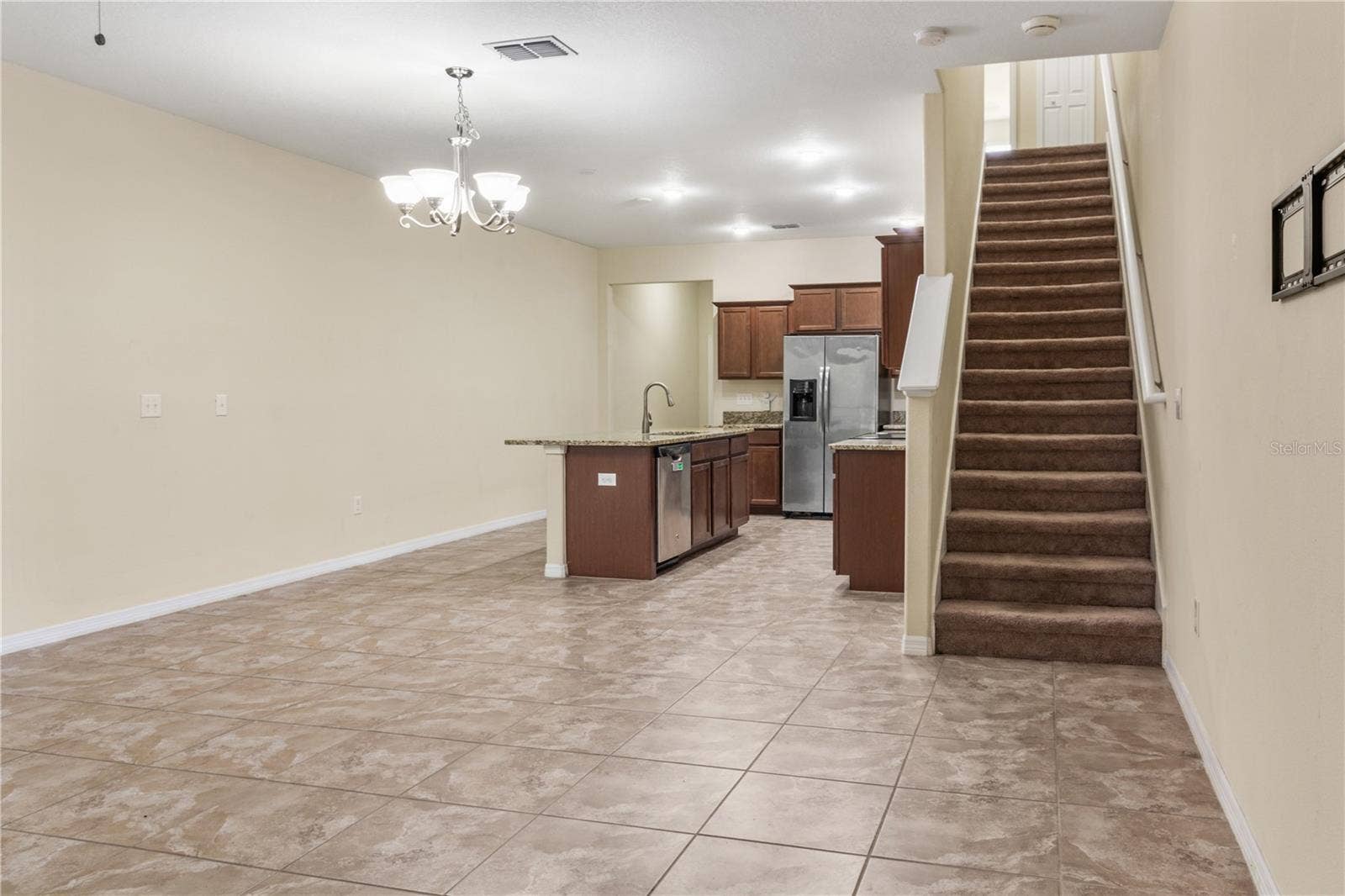 2011 HAWKS VIEW DRIVE, Ruskin, FL 33570