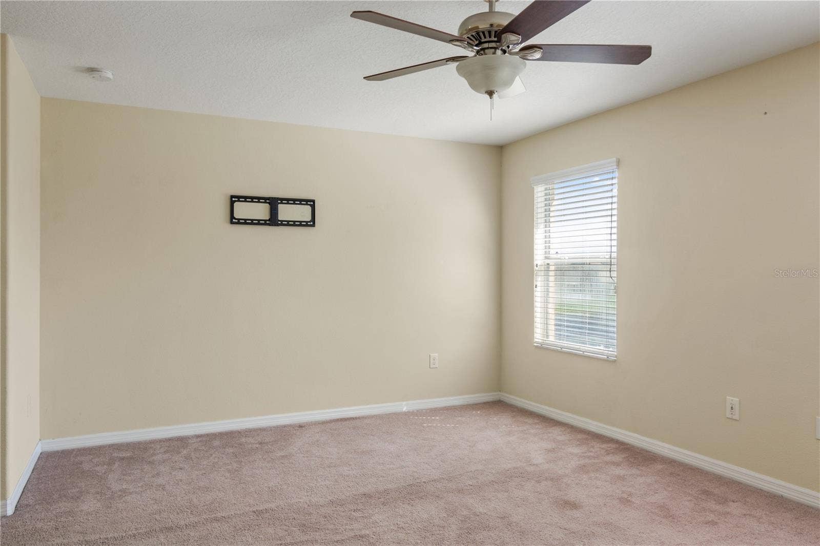 2011 HAWKS VIEW DRIVE, Ruskin, FL 33570