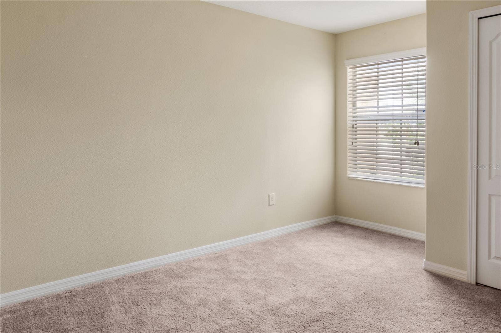 2011 HAWKS VIEW DRIVE, Ruskin, FL 33570