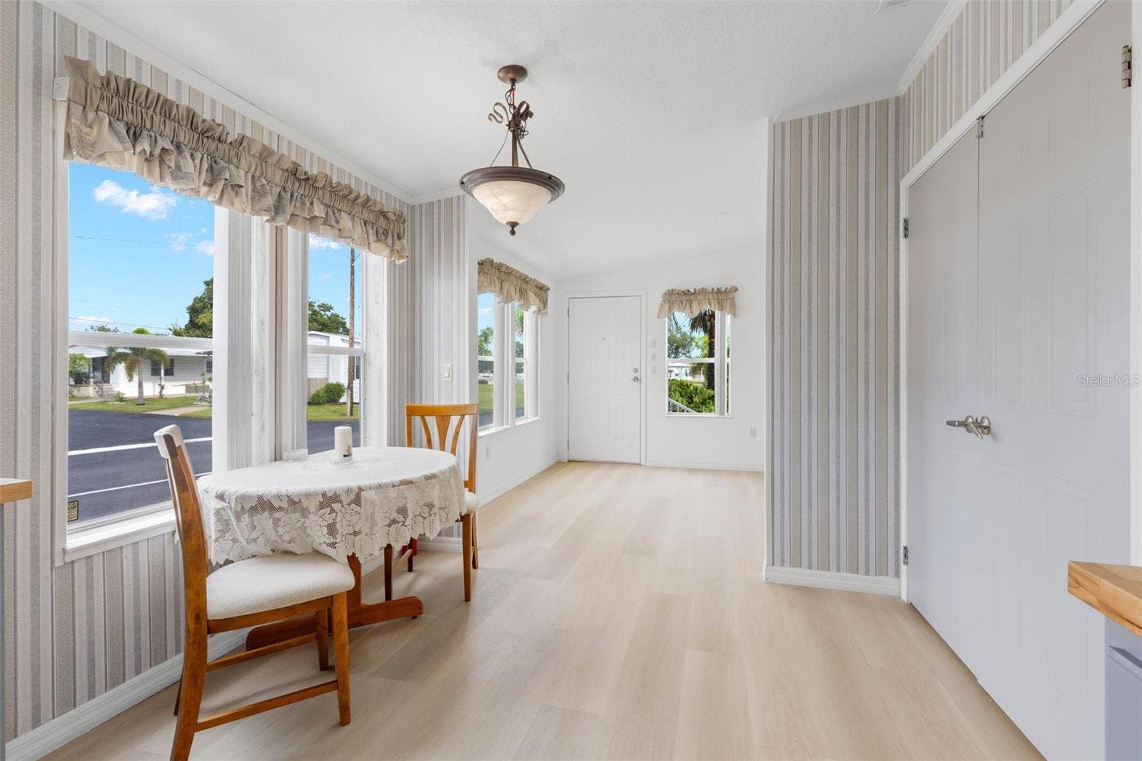 166 AMERICANA COURT NE, #224, St Petersburg, FL 33702 166 AMERICANA COURT NE, #224, St Petersburg, FL 33702