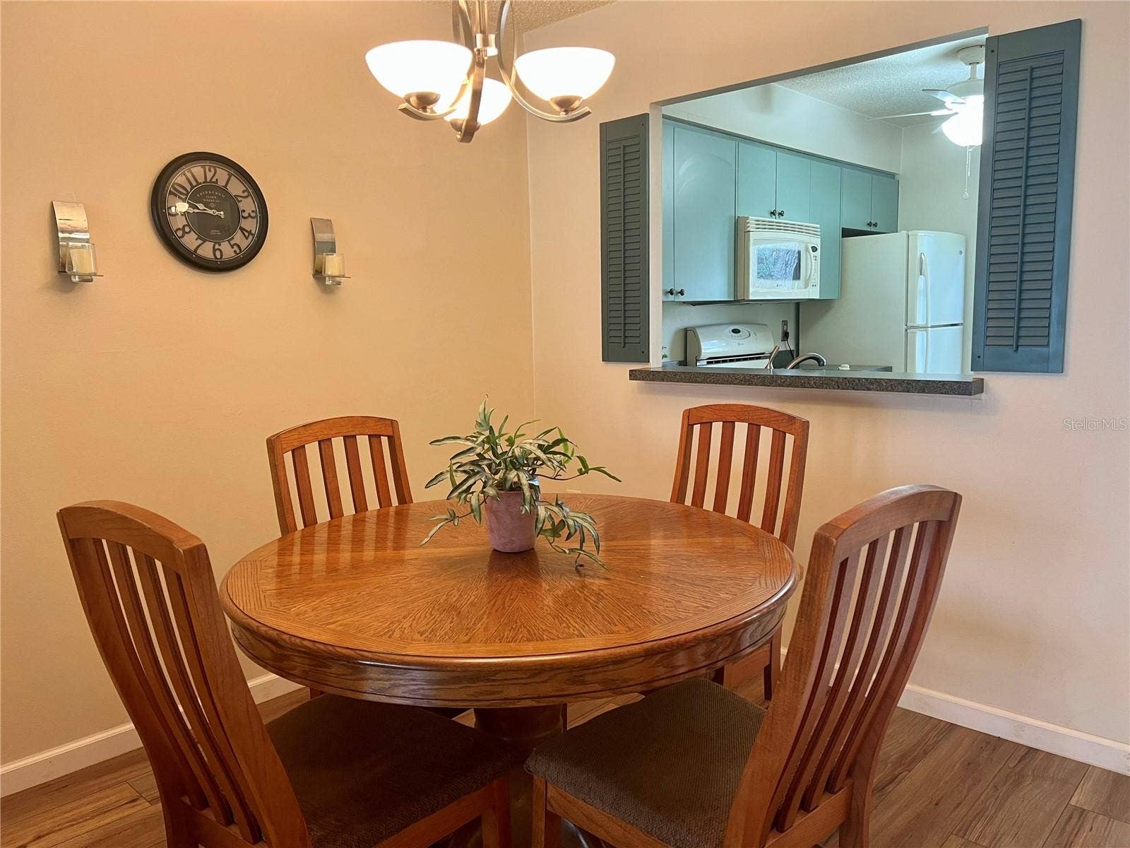 1286 MISSION HILLS BOULEVARD, Clearwater, FL 33759 1286 MISSION HILLS BOULEVARD, Clearwater, FL 33759
