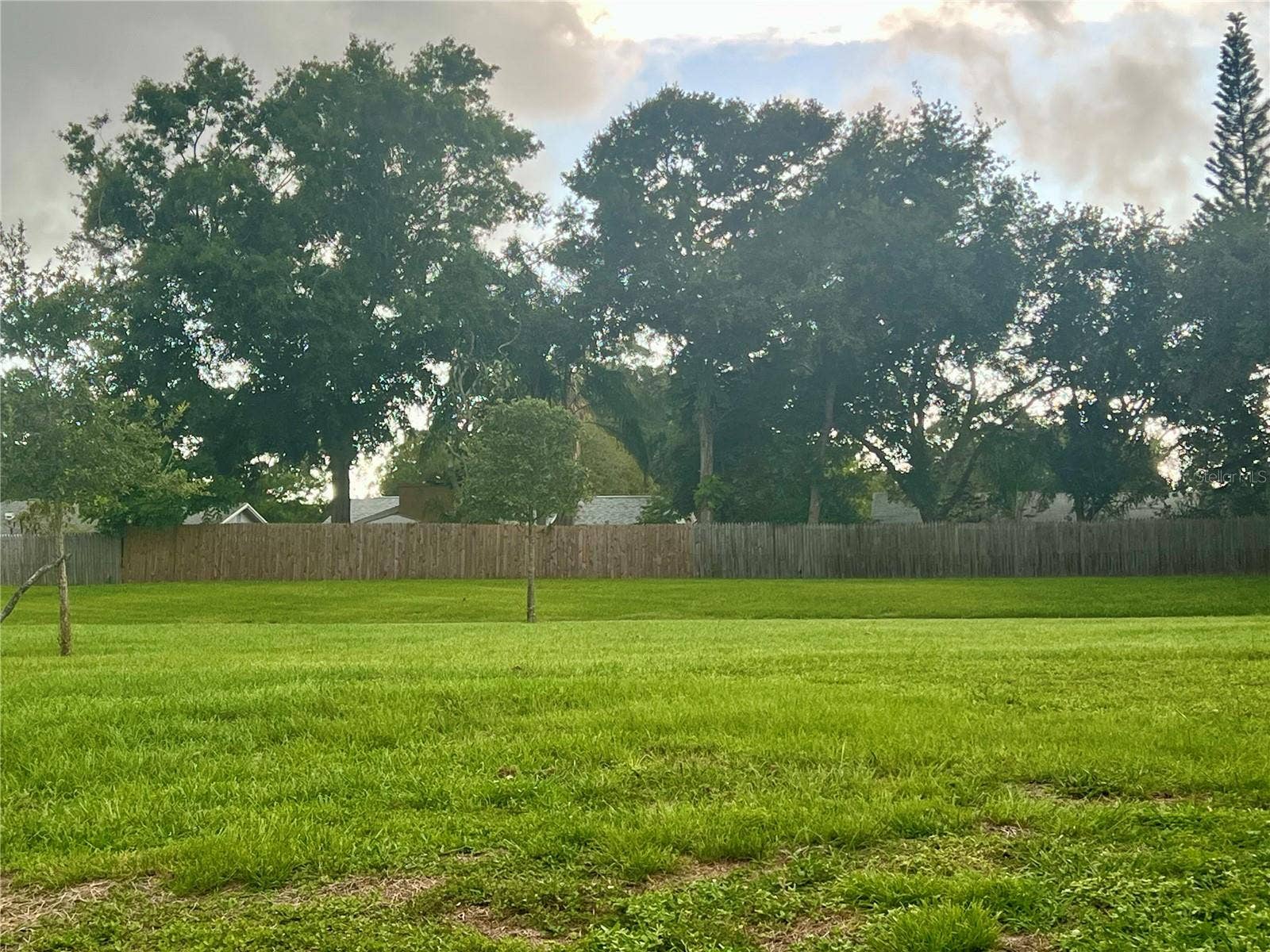 1286 MISSION HILLS BOULEVARD, Clearwater, FL 33759 1286 MISSION HILLS BOULEVARD, Clearwater, FL 33759