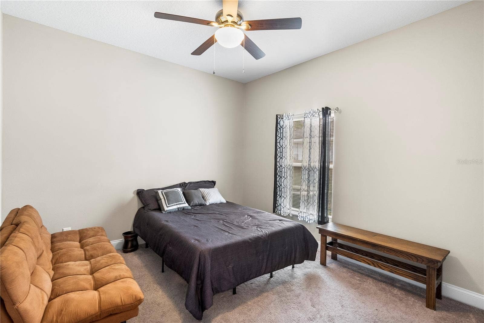 1934 10TH AVENUE, Deland, FL 32724 1934 10TH AVENUE, Deland, FL 32724