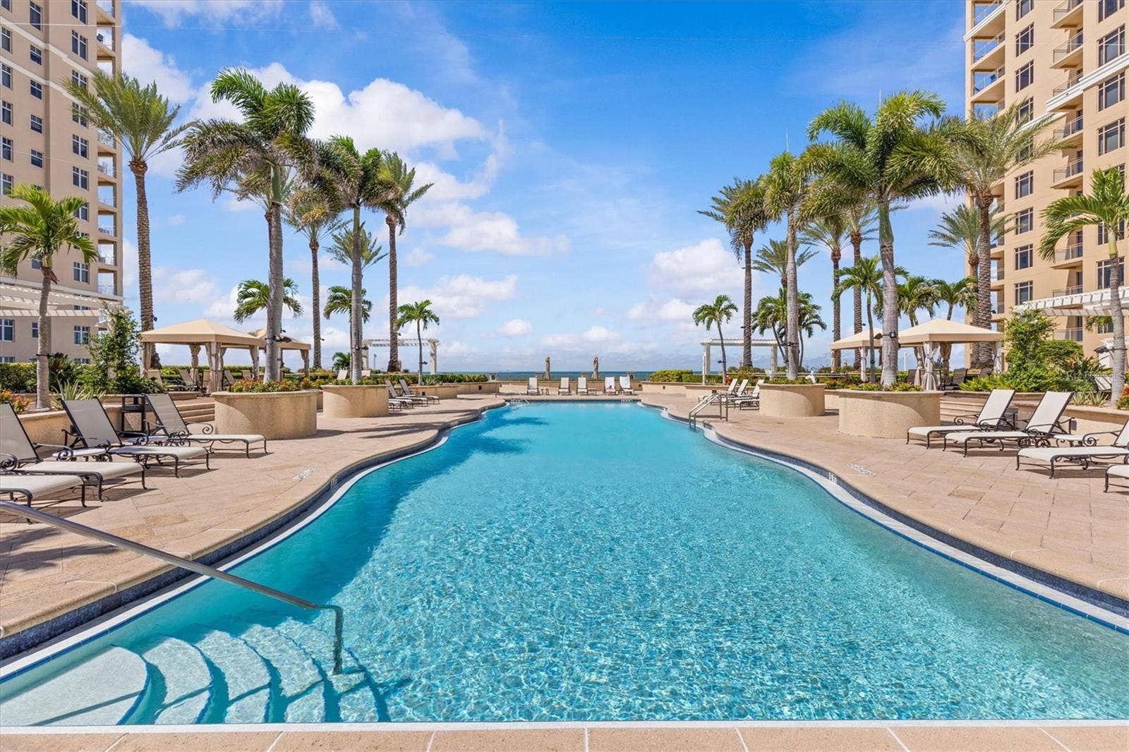 11 BAYMONT STREET, #703, Clearwater, FL 33767