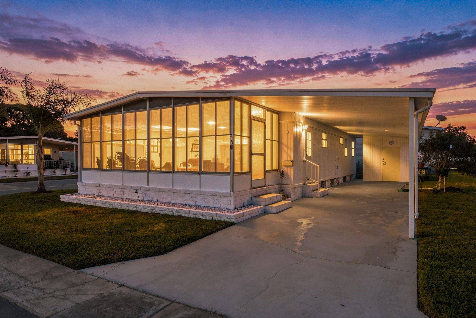 203 SEAGULL DRIVE, Tarpon Springs, FL 34689 Front Exterior Evening