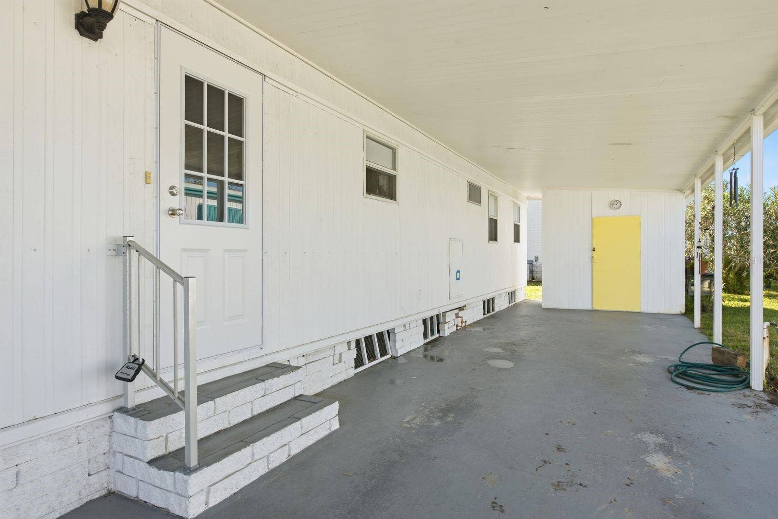 203 SEAGULL DRIVE, Tarpon Springs, FL 34689 Front Door