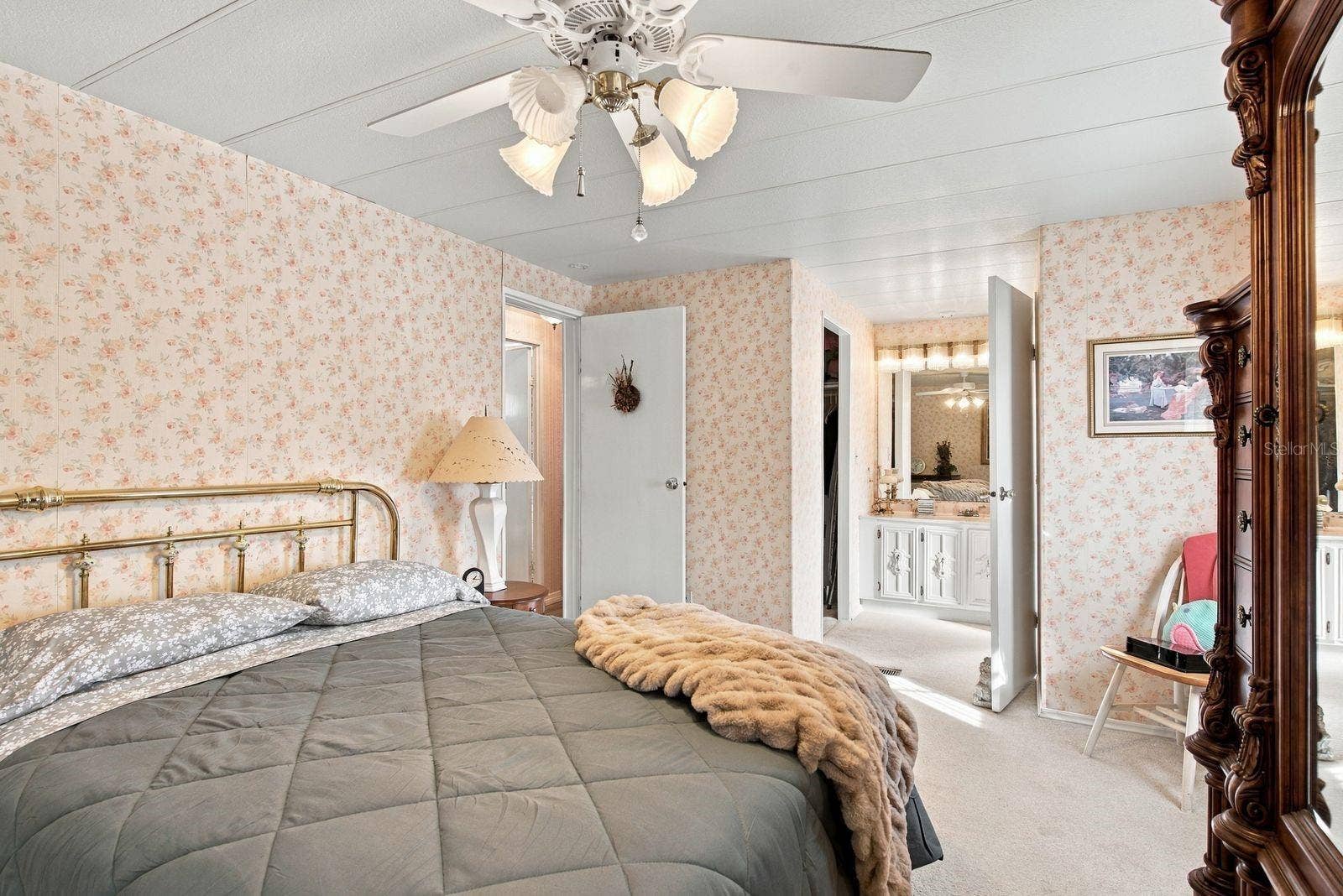 203 SEAGULL DRIVE, Tarpon Springs, FL 34689 Primary Bedroom