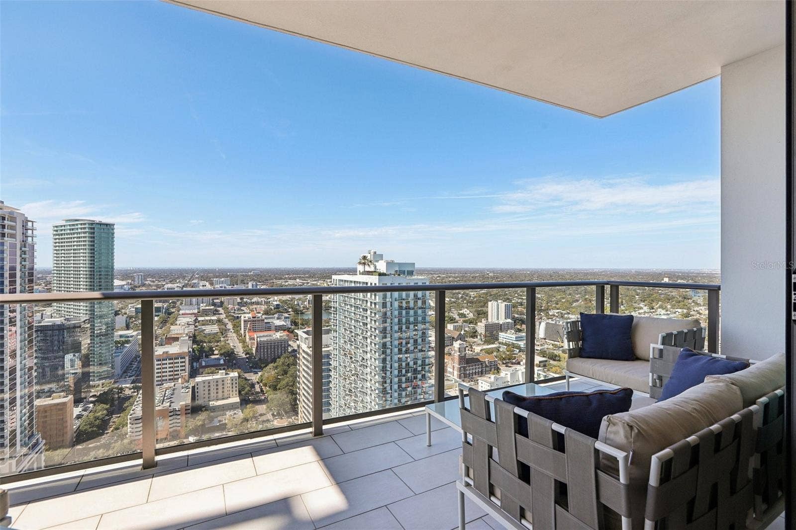 100 1ST AVENUE N, #3806, St Petersburg, FL 33701 100 1ST AVENUE N, #3806, St Petersburg, FL 33701