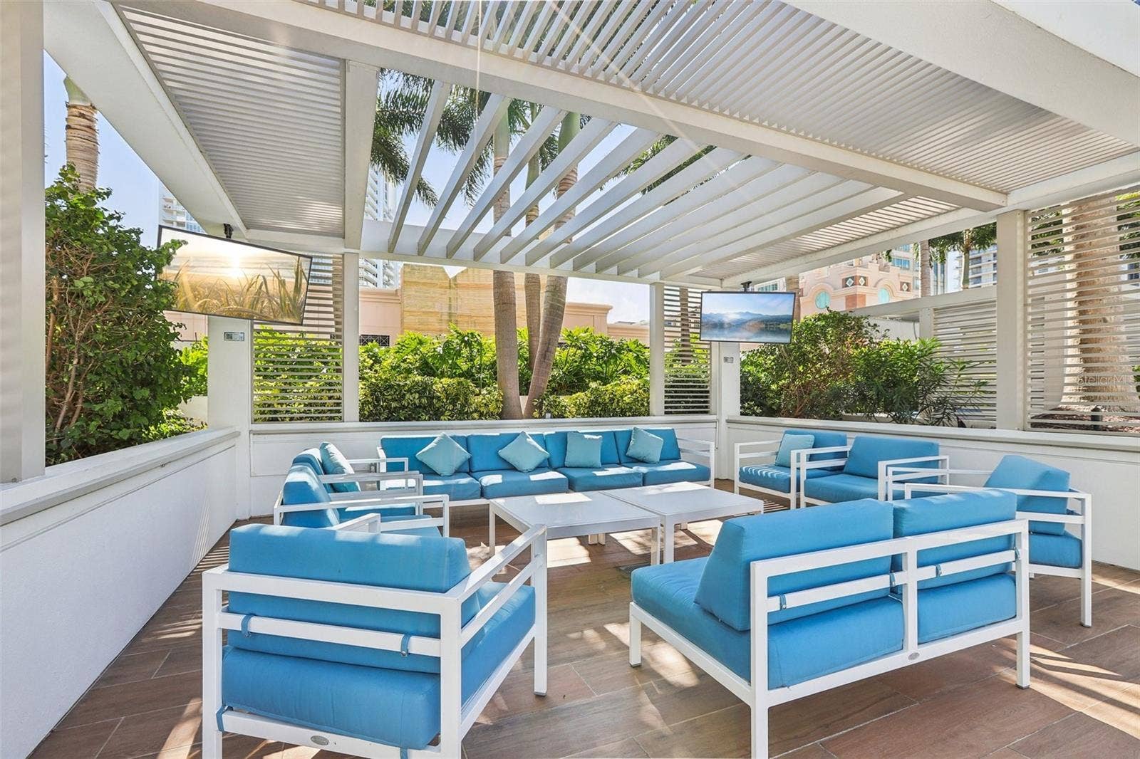 100 1ST AVENUE N, #3806, St Petersburg, FL 33701 100 1ST AVENUE N, #3806, St Petersburg, FL 33701