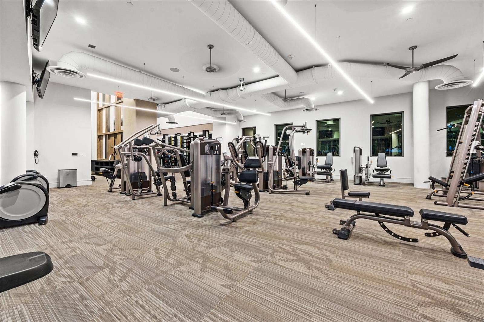 100 1ST AVENUE N, #3806, St Petersburg, FL 33701 100 1ST AVENUE N, #3806, St Petersburg, FL 33701