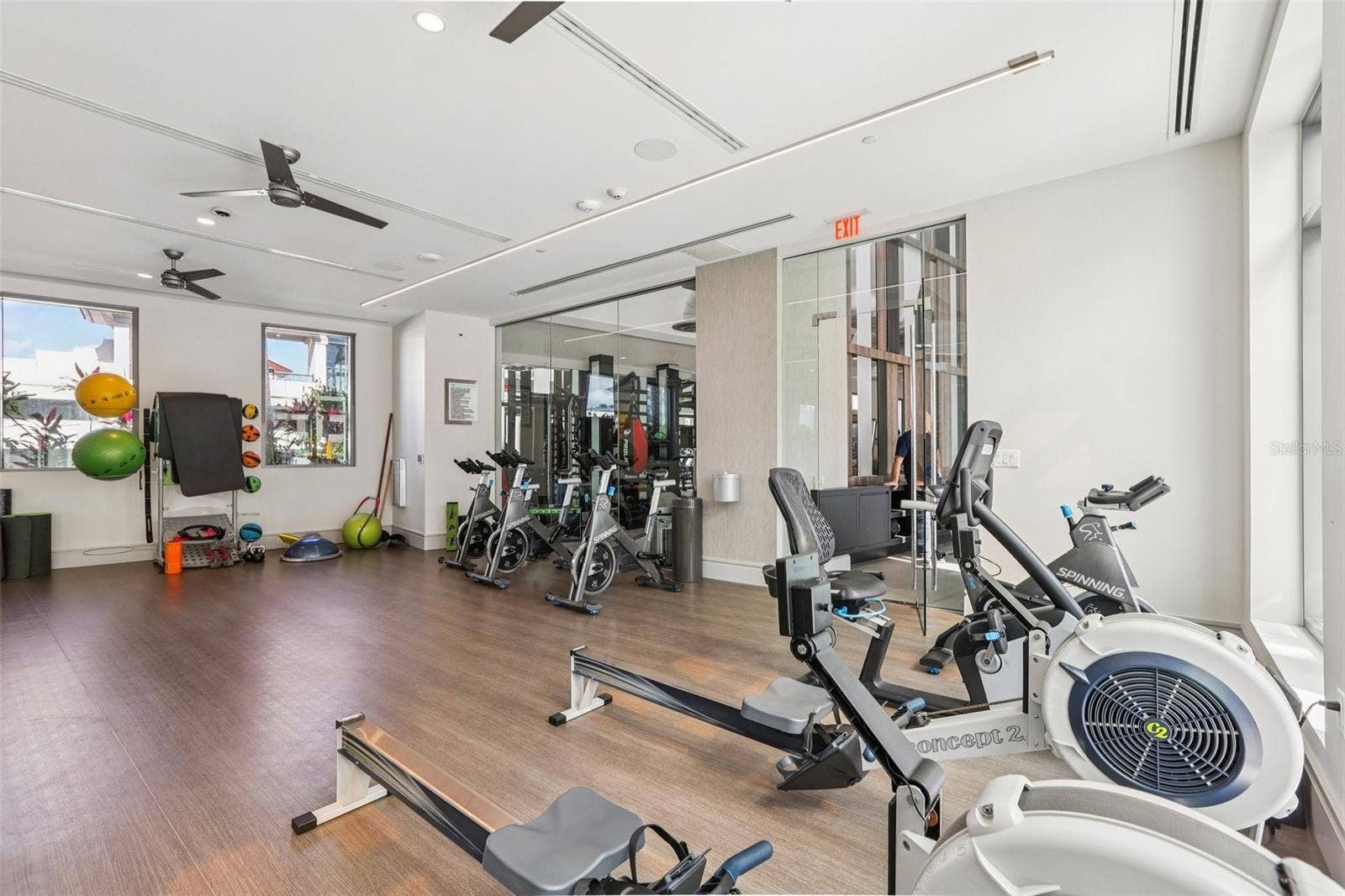100 1ST AVENUE N, #3806, St Petersburg, FL 33701 100 1ST AVENUE N, #3806, St Petersburg, FL 33701