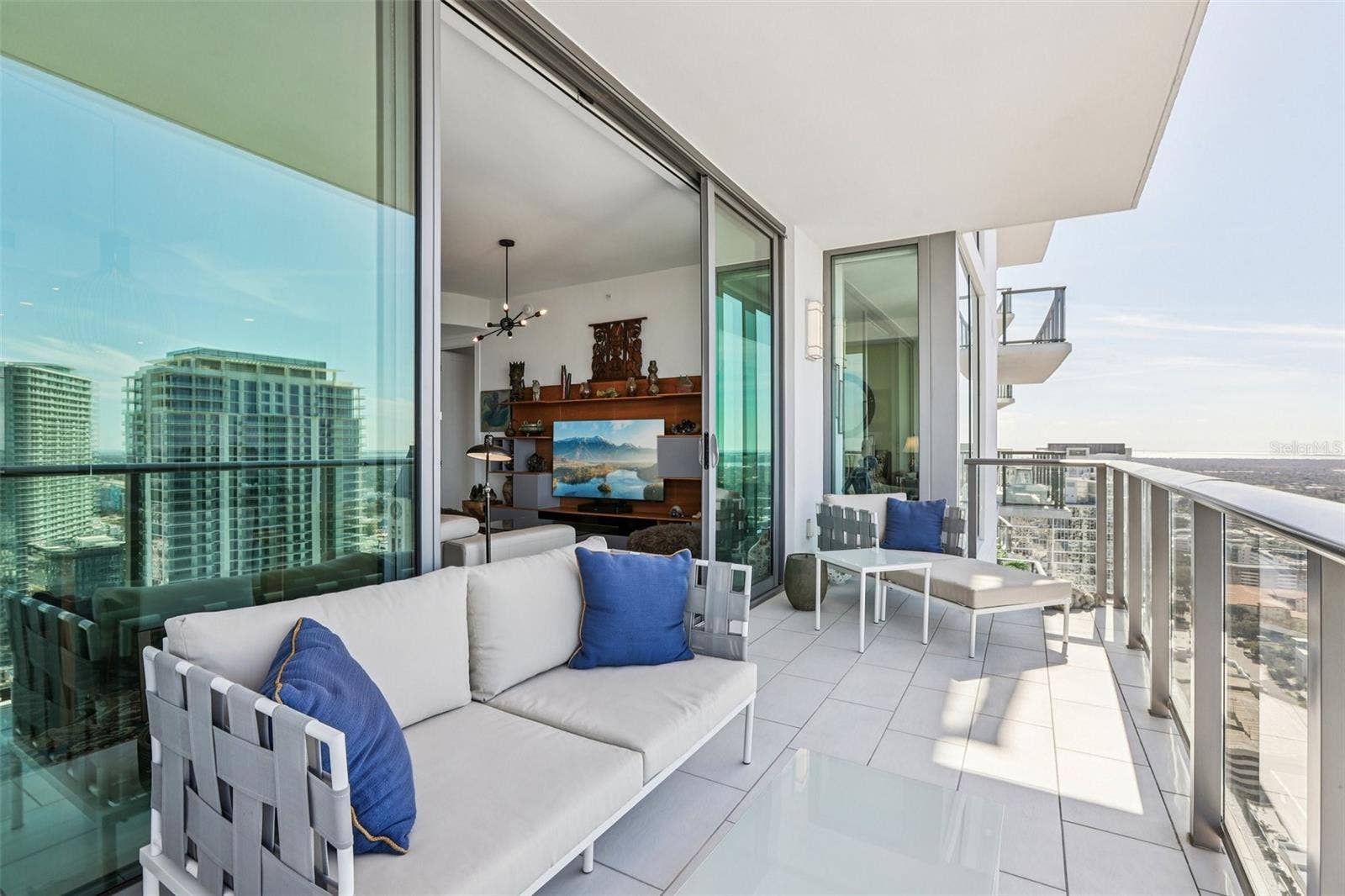 100 1ST AVENUE N, #3806, St Petersburg, FL 33701 100 1ST AVENUE N, #3806, St Petersburg, FL 33701