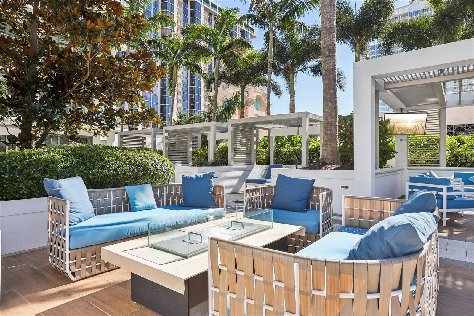 100 1ST AVENUE N, #3806, St Petersburg, FL 33701 100 1ST AVENUE N, #3806, St Petersburg, FL 33701