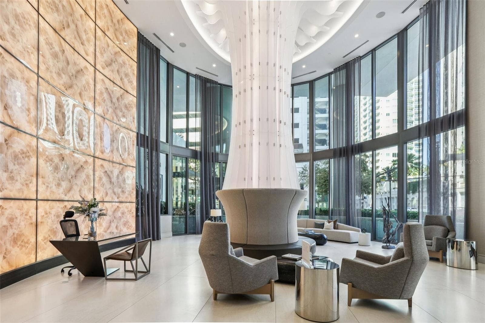 100 1ST AVENUE N, #3806, St Petersburg, FL 33701 100 1ST AVENUE N, #3806, St Petersburg, FL 33701