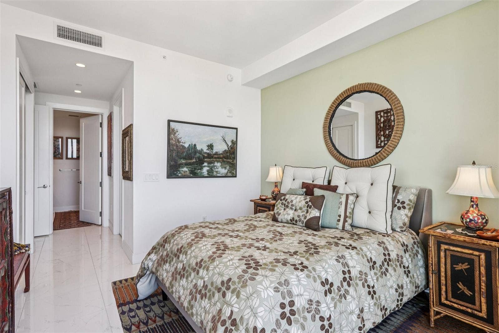 100 1ST AVENUE N, #3806, St Petersburg, FL 33701 100 1ST AVENUE N, #3806, St Petersburg, FL 33701