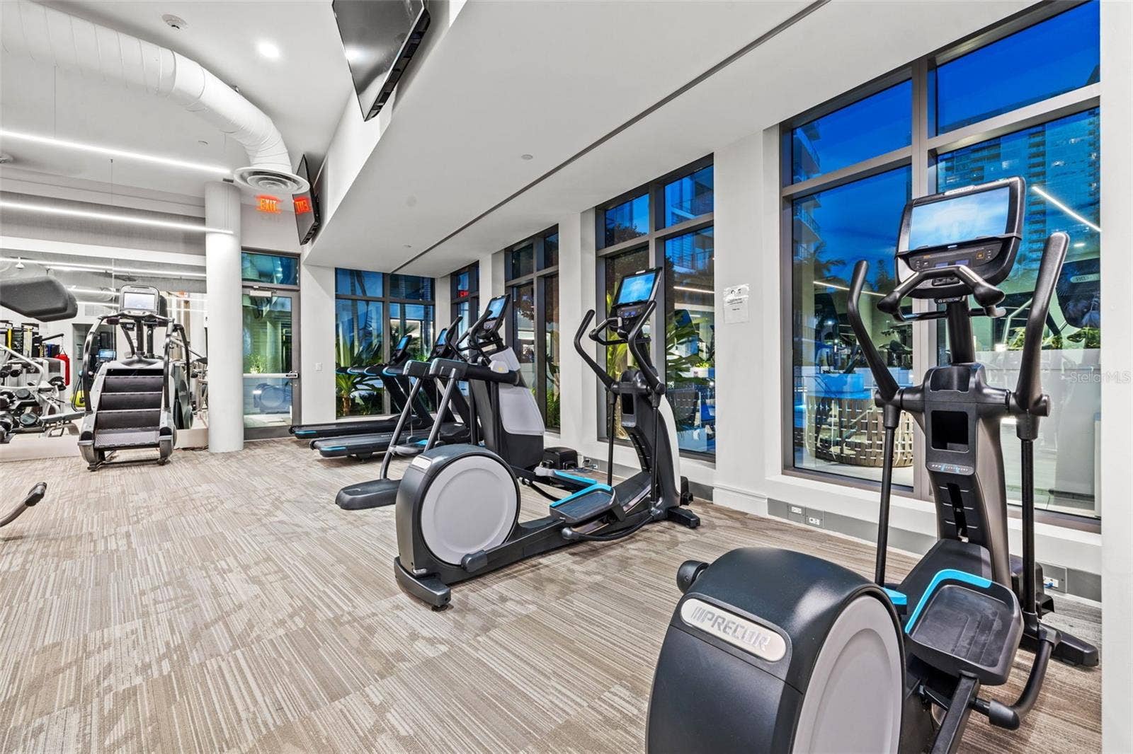100 1ST AVENUE N, #3806, St Petersburg, FL 33701 100 1ST AVENUE N, #3806, St Petersburg, FL 33701