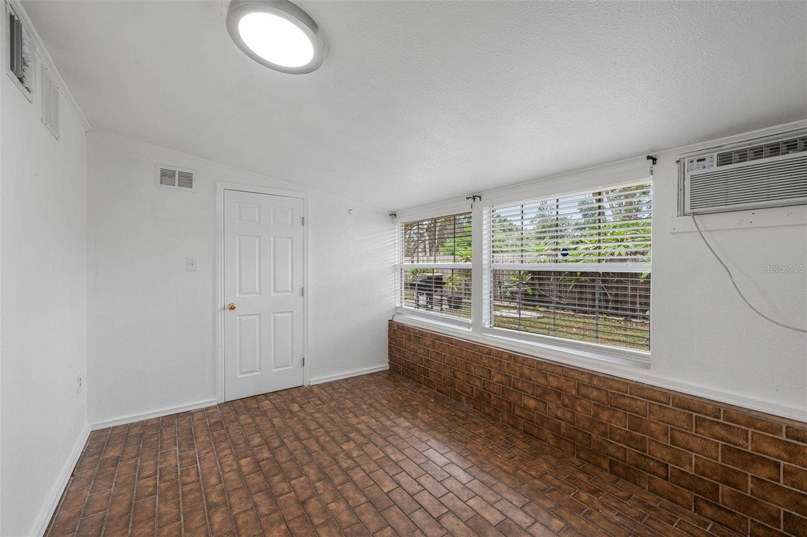 3705 W TYSON AVENUE, Tampa, FL 33611 3705 W TYSON AVENUE, Tampa, FL 33611