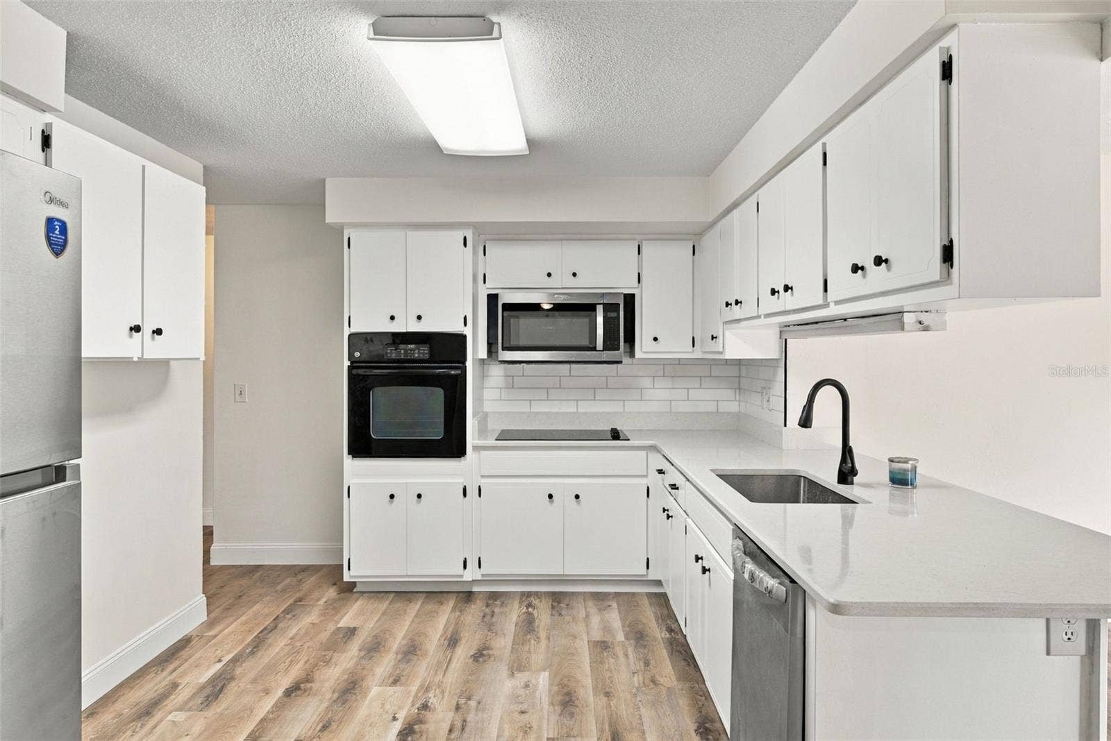 13823 WILDWOOD DRIVE, Largo, FL 33774 13823 WILDWOOD DRIVE, Largo, FL 33774