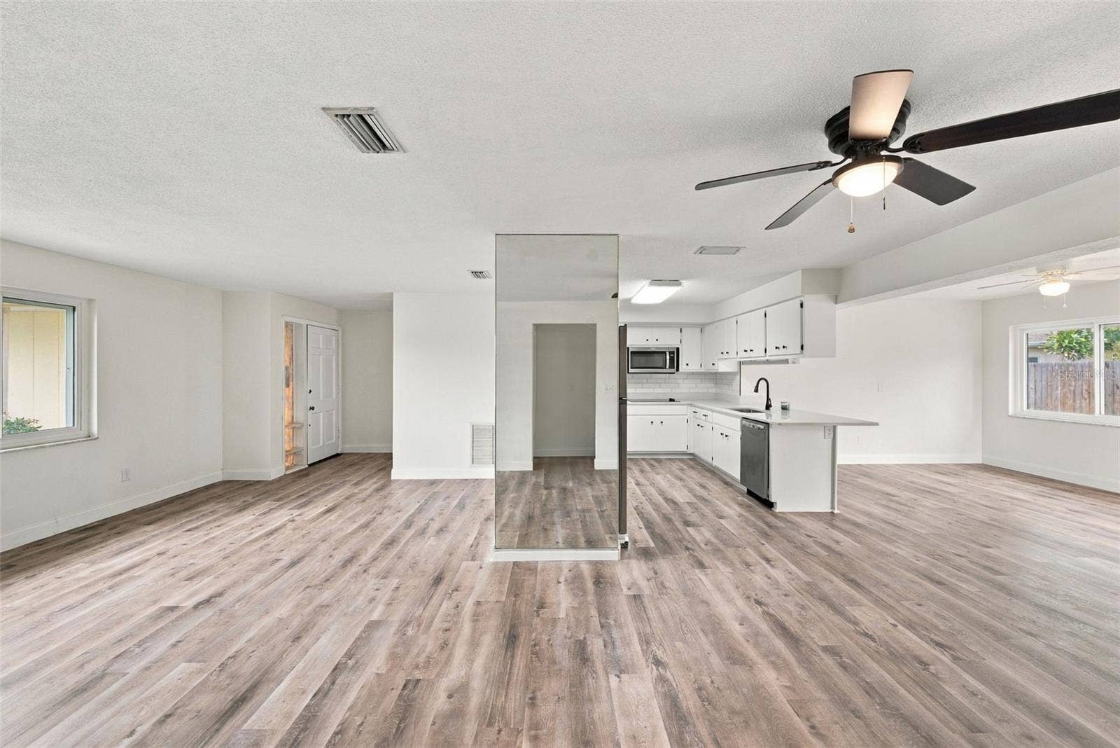 13823 WILDWOOD DRIVE, Largo, FL 33774 13823 WILDWOOD DRIVE, Largo, FL 33774