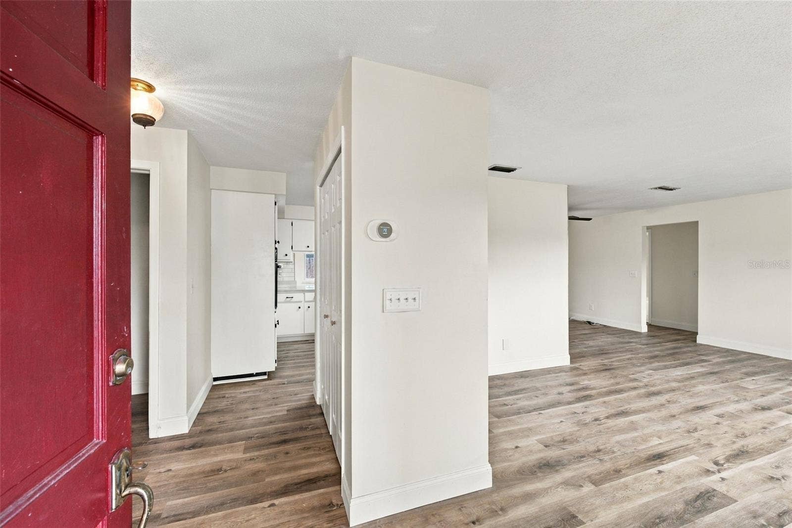 13823 WILDWOOD DRIVE, Largo, FL 33774 13823 WILDWOOD DRIVE, Largo, FL 33774
